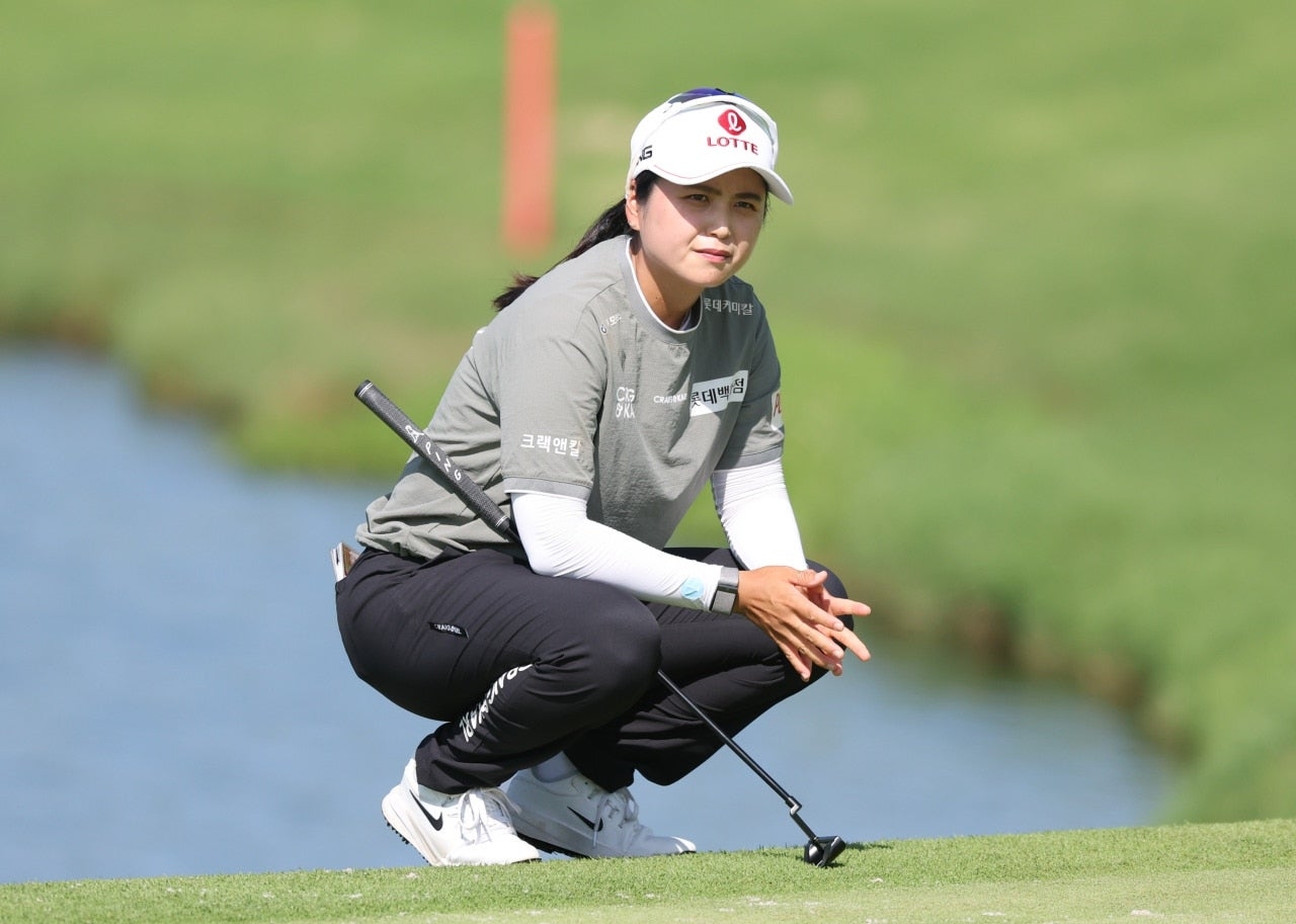 홈코스의 인뤄닝에게 역전 우승을 허용한 최혜진. [LPGA]
