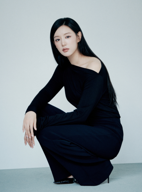 Kim Ji-won (HighZium Studio)