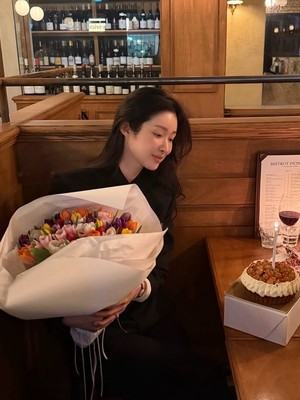 차정원, ♥하정우와 결혼 발표 후 맞은 생일 “커플룩 잘 어울리잖아?”
