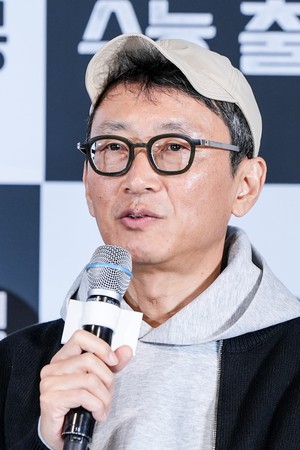 [포토] 이용재 감독, ‘국영수 시리즈로 갈까요?’