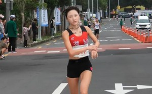 “25㎞ 지점서 갑자기 생리가…” 마라토너 박서연에 찬사 쏟아진 이유