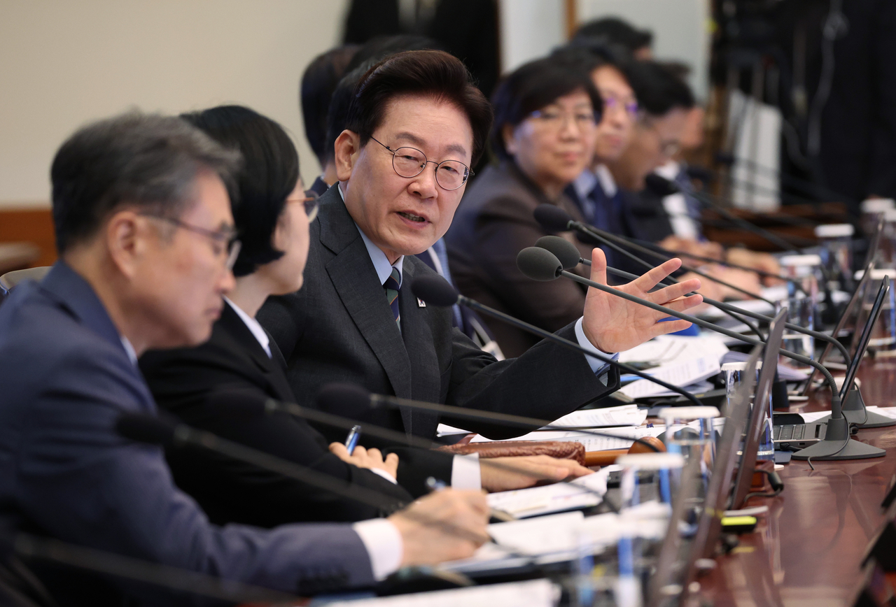 President Lee Jae Myung speaks at a Cabinet meeting held at Cheong Wa Dae on Tuesday. [Yonhap]