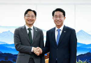 조정식 의장, 임광현 신임 비서실장 접견…“소방관 처우 개선·안전 예산 신경써달라”