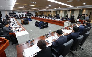 ‘홈플러스 사태’ 김병주 MBK 회장, 산자중기위에 국감 불출석 사유서 제출