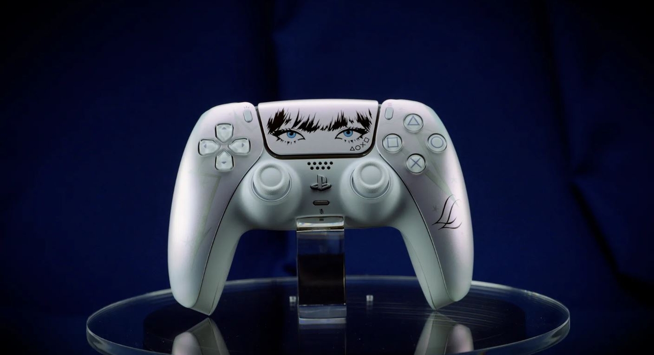 The DualSense Wireless Controller — Lisa Limited Edition (Sony Interactive Entertainment)