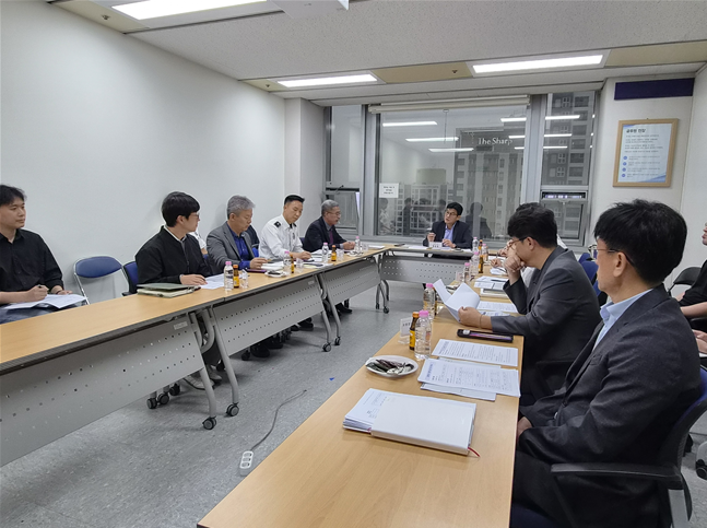 부산시는 20일 부산경찰청 부산교통공사 양산시 등과 관계기관 대책회의를 열어 도시철도 노조 파업시 협력 대응체계를 점검했다. [부산시 제공]