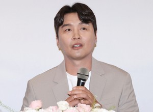 이동국, 억대 연봉 받는데 10개월간 ‘26일’ 출근…근무 태만 논란