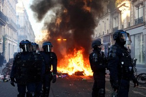 French PM vows 'massive' police deployment for new demonstrations