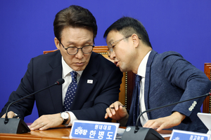 與 법사위 ‘조희대 탄핵’ 찬성 우세…혁신당 결단 압박