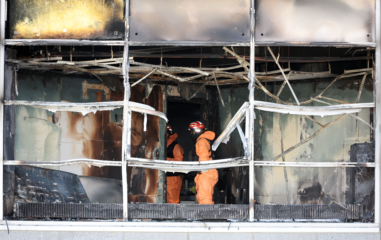 A scene of an arson in Gangnam-gu, Seoul on Wednesday. (Yonhap)
