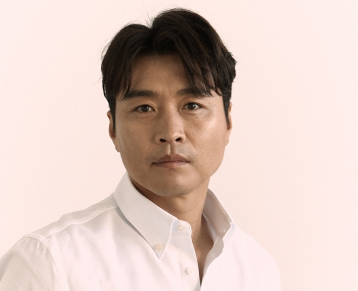 Former soccer player Lee Dong-gook. [Saenggak Entertainment]