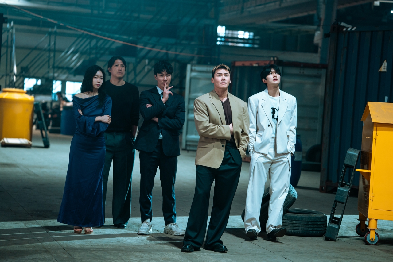 디즈니+  ‘술래게임’