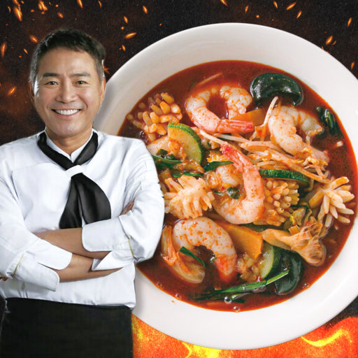 천안에서 짬뽕으로 성공한 개그맨 이봉원. 그는 유명세를 이용하기 보다 오랜 시간 짬뽕 맛을 연구한 것으로 유명하다. [이봉원의 봉짬뽕]