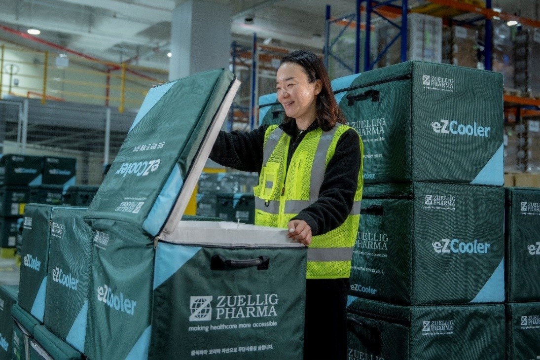 An employee checks on Zuellig Pharma's cooling storage at the firm's Anseong Mega Hub Center in Gyeonggi Province. (Zuellig Pharma Korea)