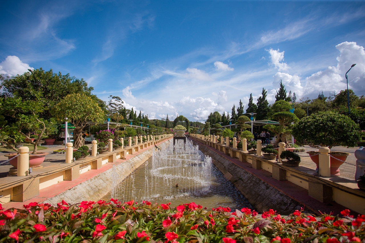 The Flower Garden in Dalat, Vietnam [Modoo Tour]
