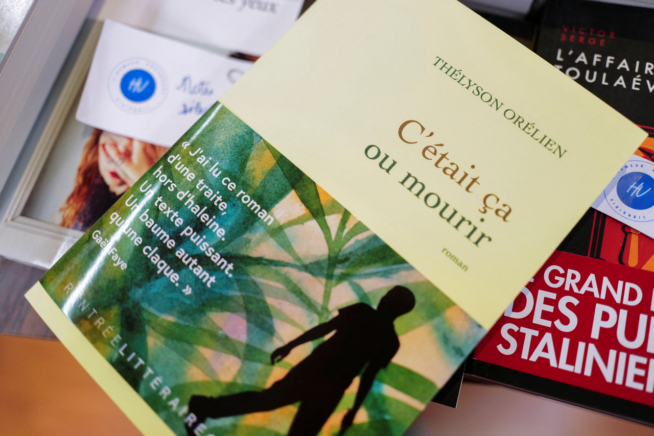 텔리송 오렐리앵의 첫 장편 소설 ‘그게 아니면 죽음이었다(C’était ça ou mourir)’. [로이터]
