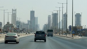 US orders diplomats to depart Saudi Arabia amid Houthi strikes