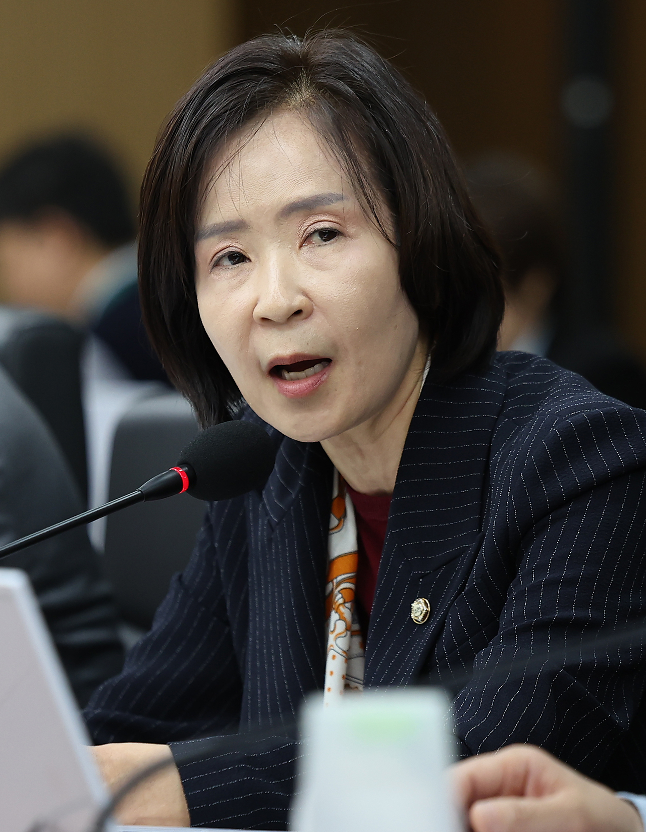 국민의힘 최수진 의원이 지난 19일 대구 동구 한국가스공사에서 열린 국회 산업통상자원중소벤처기업위원회의 한국가스공사, 한국석유공사, 강원랜드, 대한석탄공사, 한국가스기술공사, 한국가스안전공사, 한국석유관리원, 한국광해광업공단에 대한 국정감사에서 질의하고 있다. [연합]