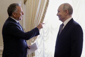 Putin agrees to resume 3-way peace talks with Ukraine and US