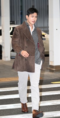 [포토] ‘공항을 런웨이로 만드는’ 박형식