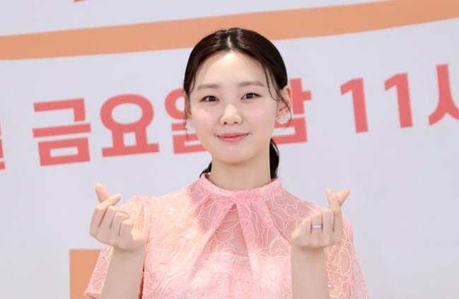 Former SBS anchor Kim Su-min. [Instagram capture]