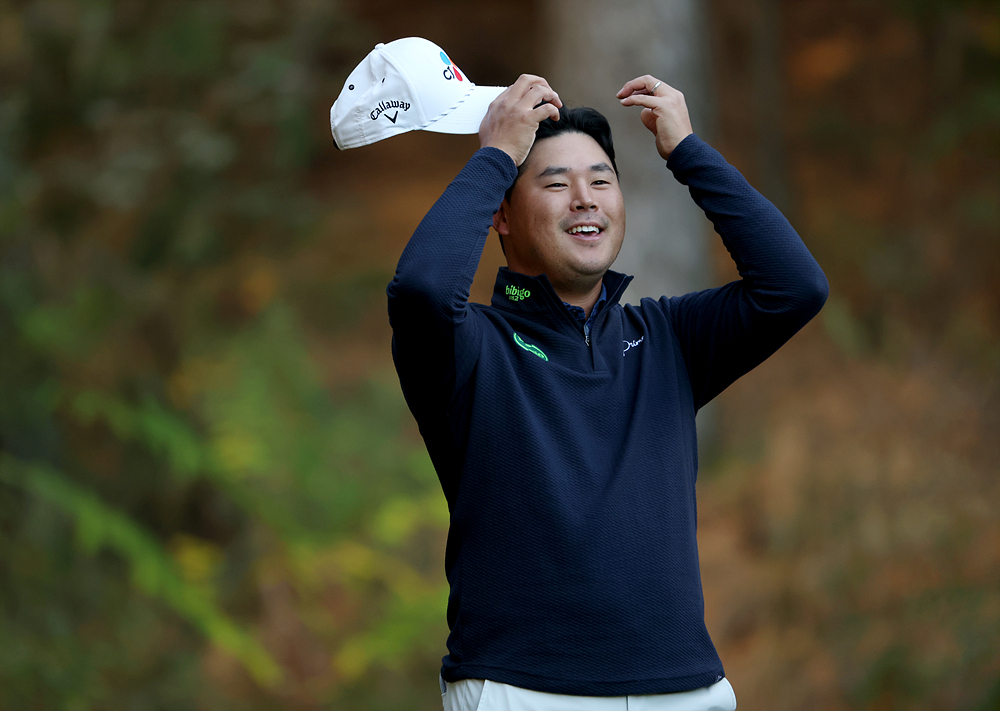 Kim Si-woo smiles on the tee at the 11th hole during round 2 of the Genesis Championship at Woojeong Hills Country Club in Cheonan, South Chungcheong Province, on Friday.