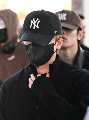 [포토] 스트레이 키즈 창빈 ‘시크한 출국길’