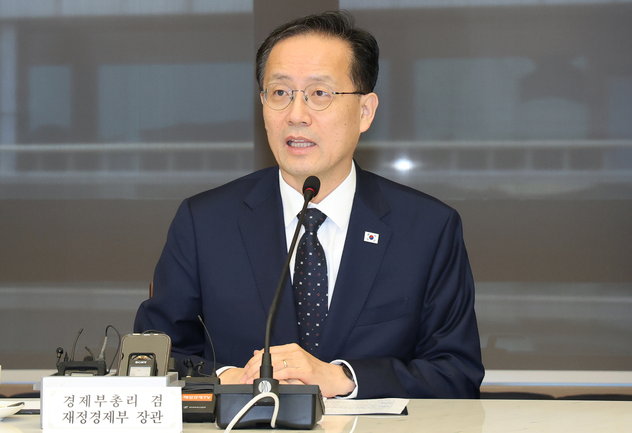 Deputy Prime Minister and Finance Minister Lee Hyung-il [Yonhap]