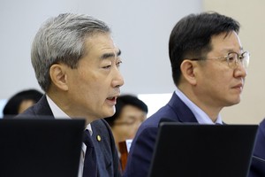 Shin Hyun-song says fiscal caution remarks not a denial of government's active role