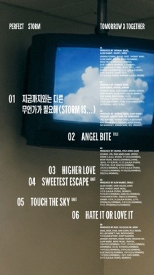 ‘컴백’ TXT, 비루한 현실 그린 러브송으로 돌아온다..신곡 ‘Angel Bite’ 공개