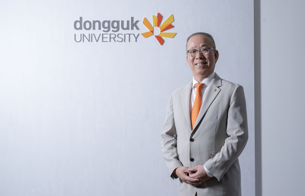 Dongguk University President Yun Jae-woong poses for a photo before an interview with The Korea Herald on Oct. 1 at the university's Seoul campus in Jung-gu, Seoul. (Im Se-jun/The Korea Herald)