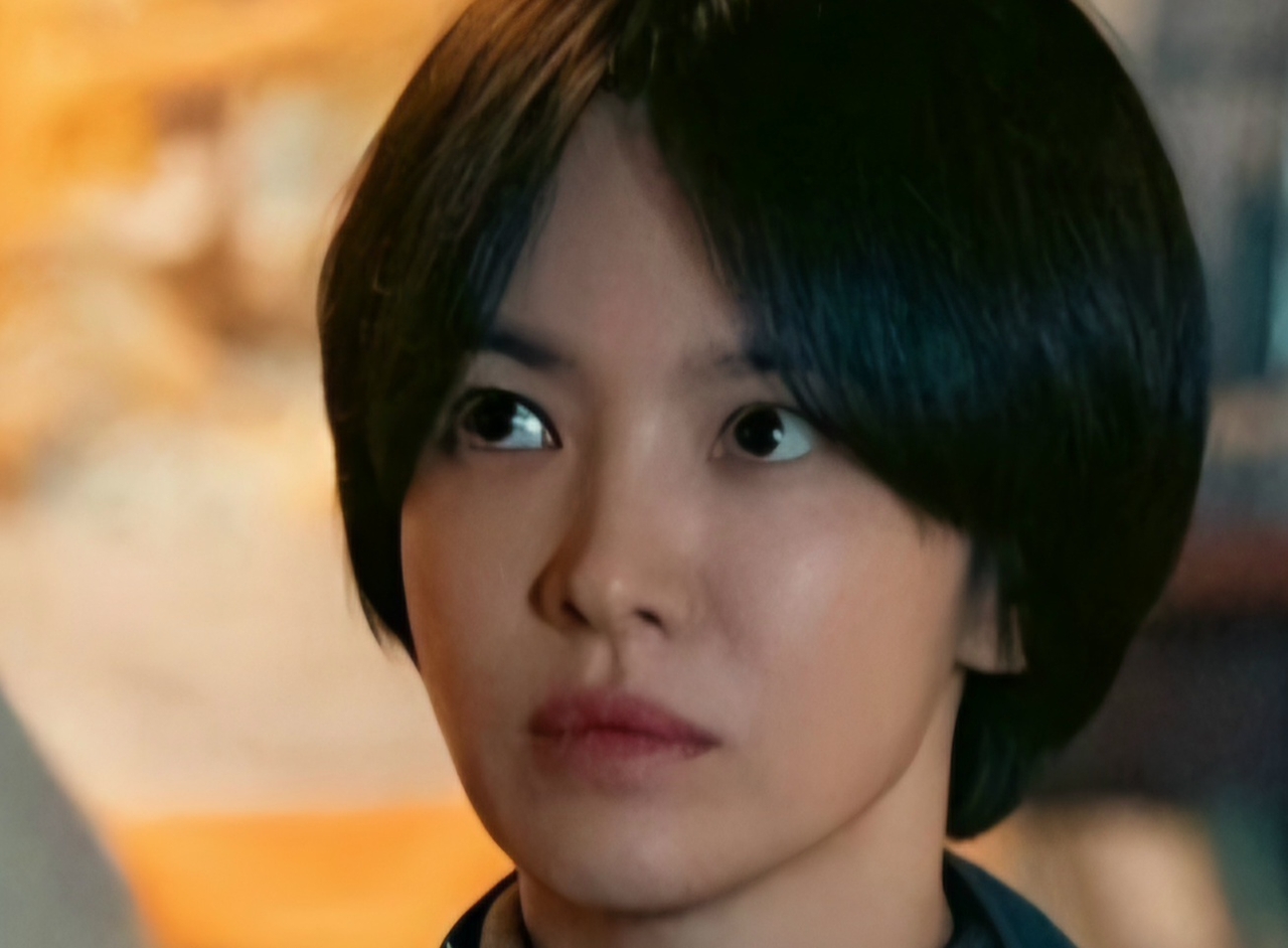 올 하반기 넷플릭스 최대 기대작으로 꼽히는 ‘천천히 강렬하게’. 이 작품에 제작비가 700억 넘게 들어간 것으로 전해졌다. [넷플릭스]
