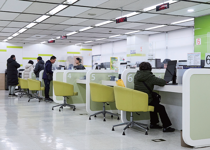 The National Health Insurance Service’s Ansan center for foreign residents (National Health Insurance Service)
