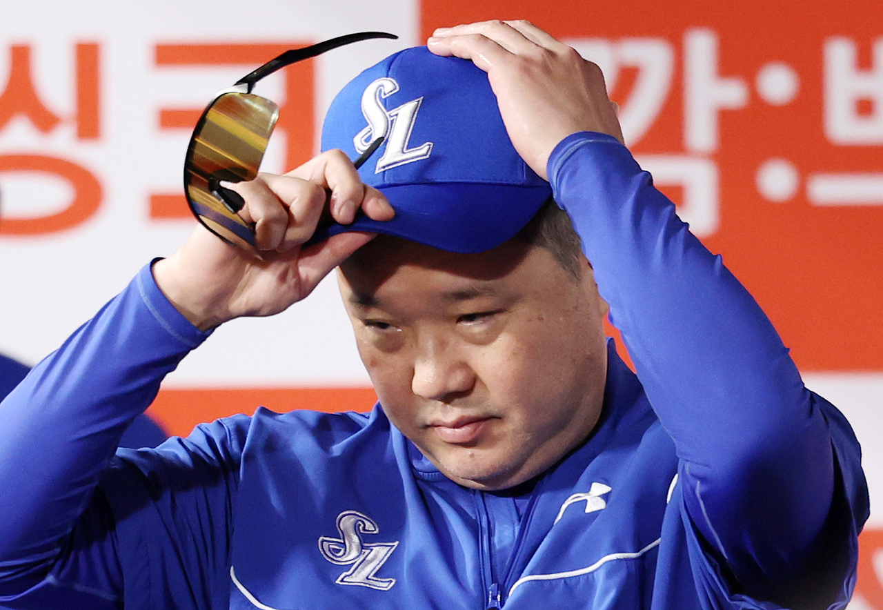 박진만 삼성 라이온즈 감독이 플레이오프에서 마무리와 불펜진의 부상 이탈로 시름이 깊어졌다. [뉴시스]