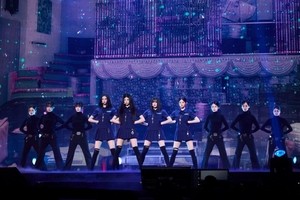 [뮤즈현장]아일릿, 여경 성적 대상화 의상 논란 해명 “블랙요원 콘셉트..뜨거운 관심 놀라”