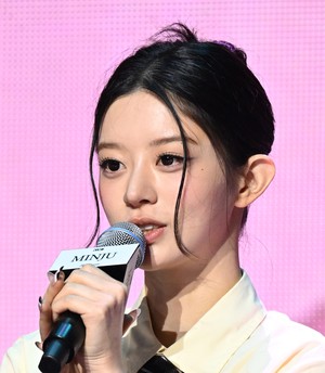 [포토]아일릿 민주 “처음 도전한 짜증 연기, 속 시원하더라”