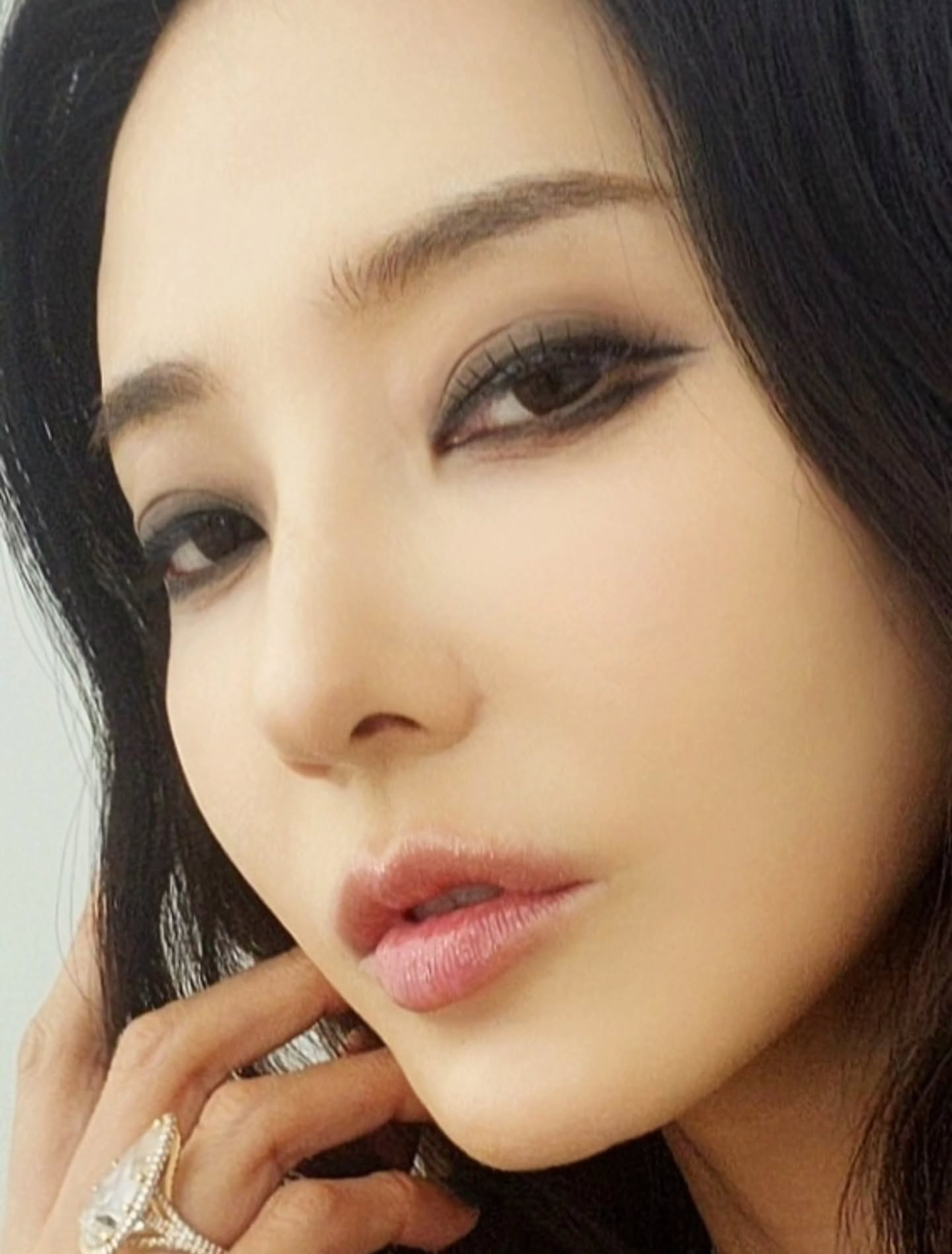 한채영 채널