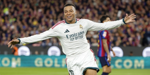 Mbappe scores twice as Real Madrid beats Barcelona 2-1
