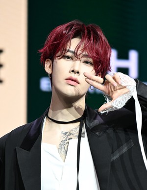 [포토] 앤더블 리키 ‘매혹적인 눈빛’