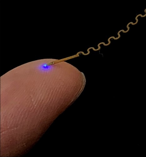 An implantable neural probe resting on a fingertip. [Provided by KAIST]