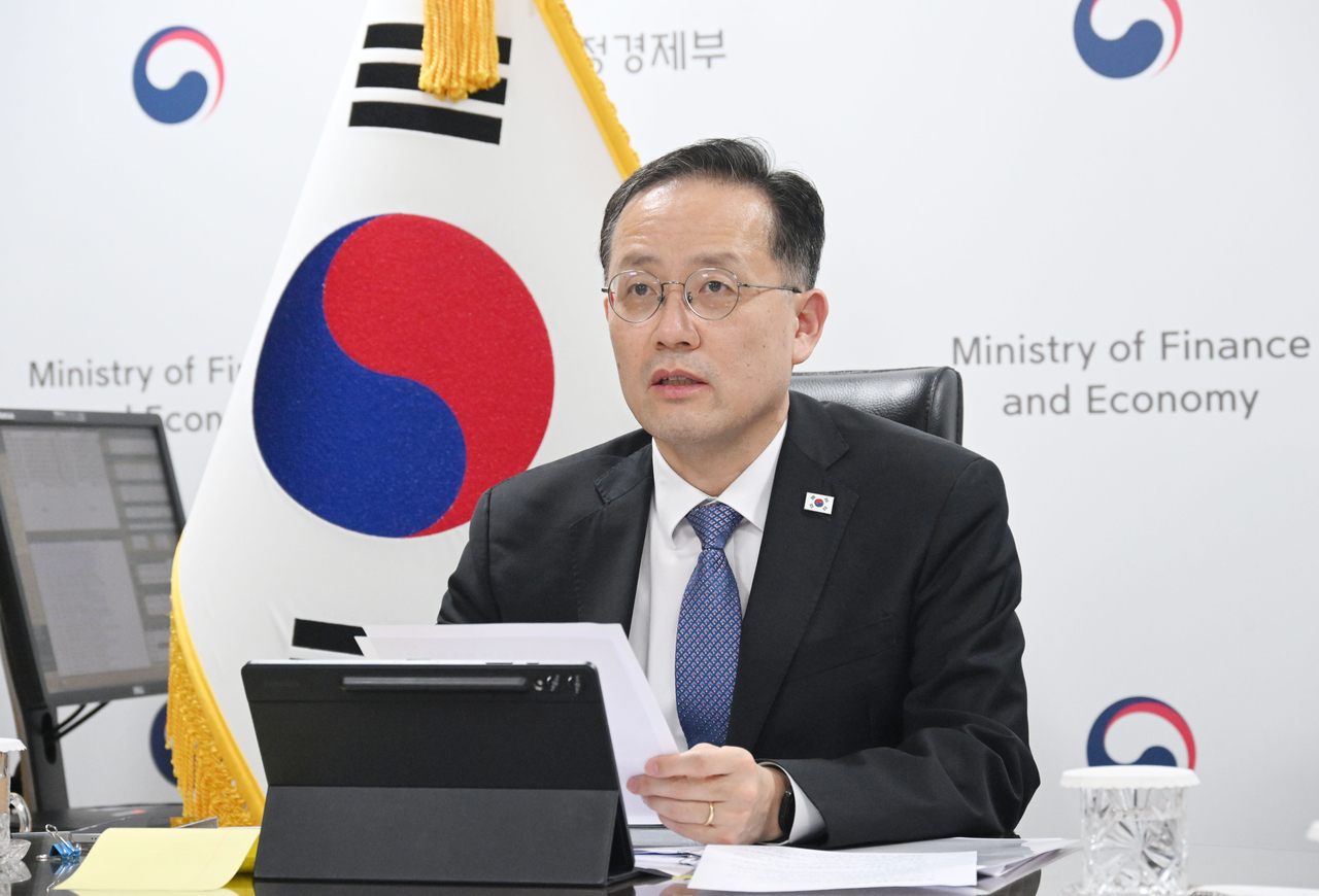 Deputy Prime Minister and Finance Minister Lee Hyung-il [Yonhap]