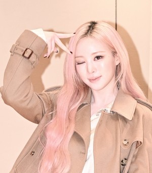 [포토] 미야오 나린 ‘고양이 윙크’