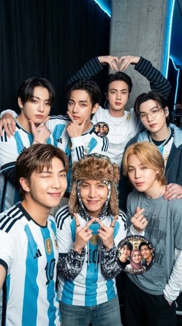 BTS adds another week to Billboard 200 stay