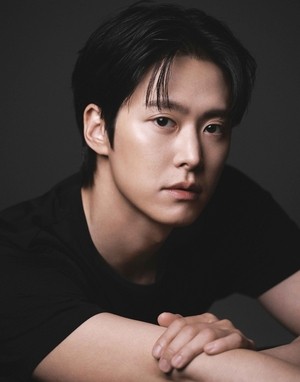 공명, BH 엔터와 전속계약 체결..이병헌-한지민 등과 한솥밥[공식]