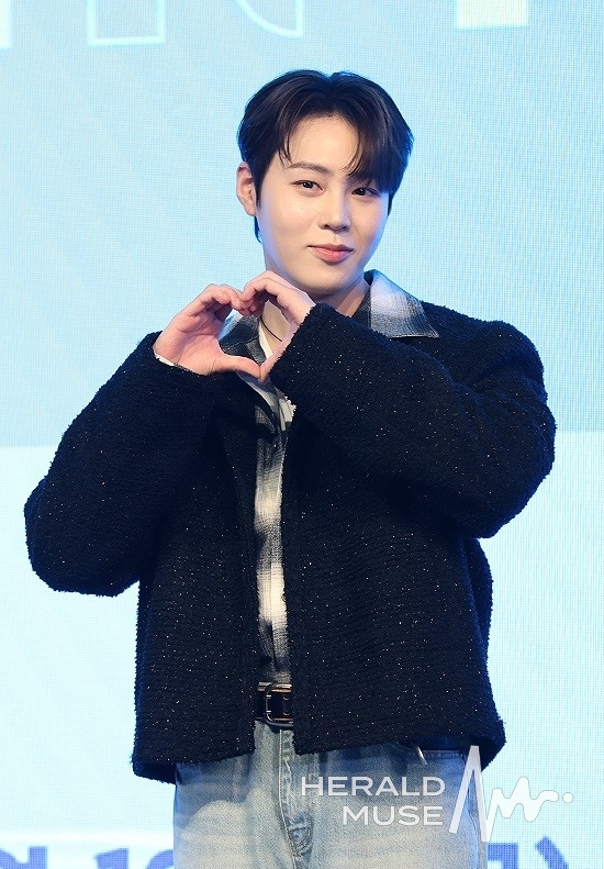 하성운/사진=헤럴드뮤즈 DB