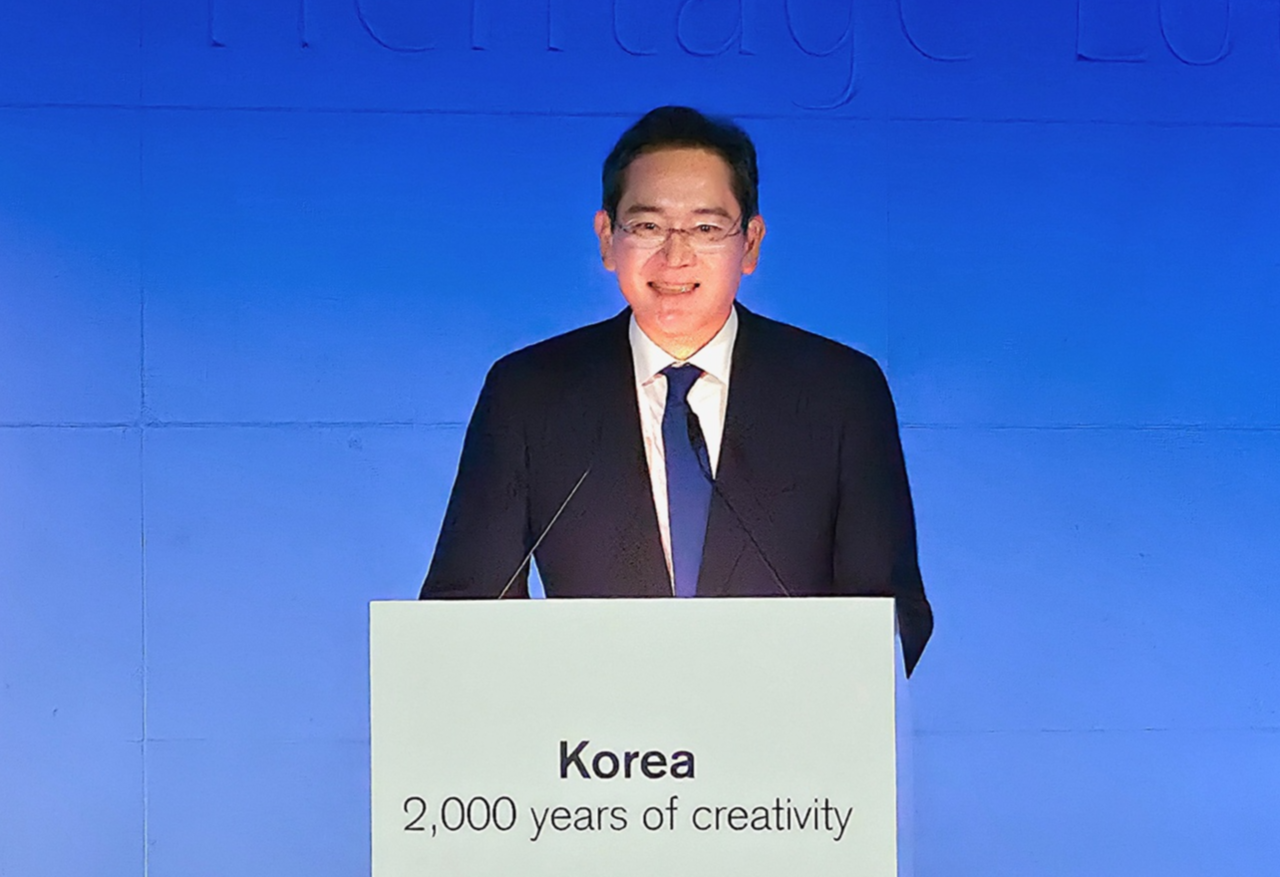 이재용 삼성전자 회장이 지난 9월 30일(현지시간) 영국 런던 영국박물관에서 열린 KH컬렉션 순회전 갈라 디너에서 환영사를 하고 있다. [삼성전자 제공]