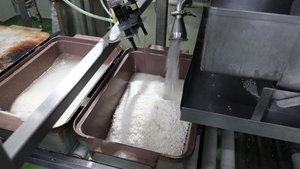 CU switches to soft water to keep convenience store rice fresh