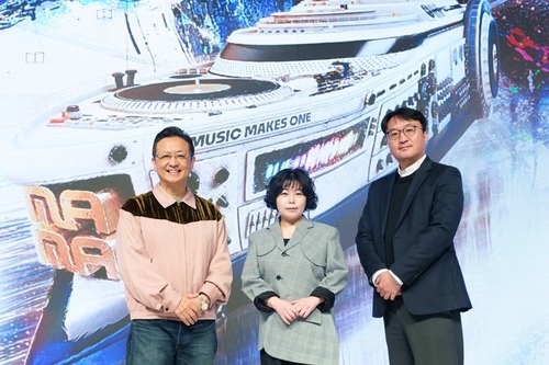 Key CJ ENM officials pose for a photo before a press conference for the 2026 MAMA Awards in Seoul on Thursday. From left to right are Harry H.K. Shin, head of CJ ENM's Music Entertainment division; Yoon Shin-hye, head of the company's music cable channel Mnet; and Park Chan-uk, head of the Live Entertainment Business division at CJ ENM. (CJ ENM)