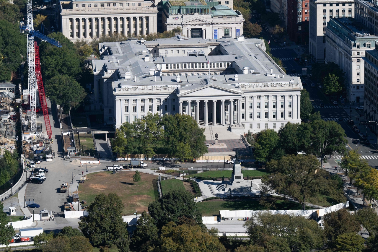 The US Department of the Treasury building in Washington, DC  (AFP-Yonhap)