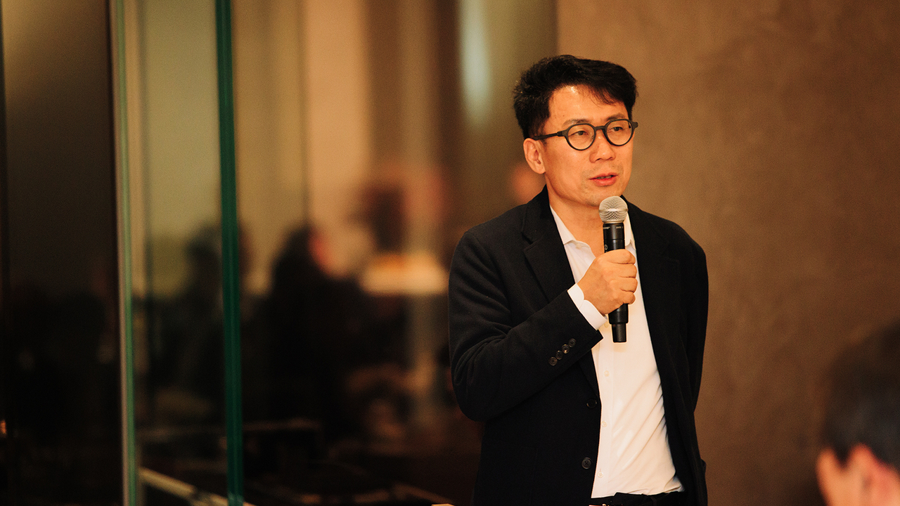 한일 양국 반도체 생태계의 협력 확대를 강조하고 있는 이병기 SK하이닉스 양산총괄. [SK하이닉스 제공]